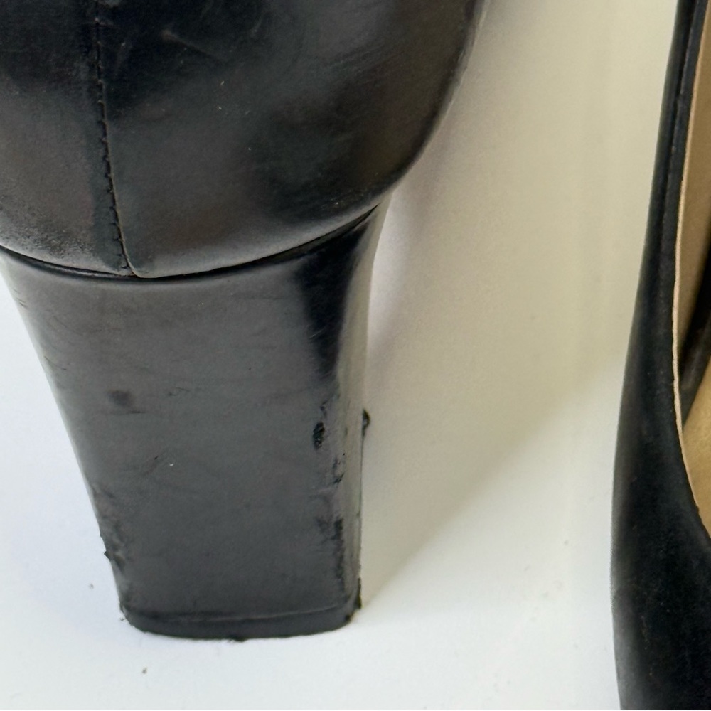 Tory Burch Black and Gold 3 Inch Block Heel with T Signature Logo - Picture 11 of 11